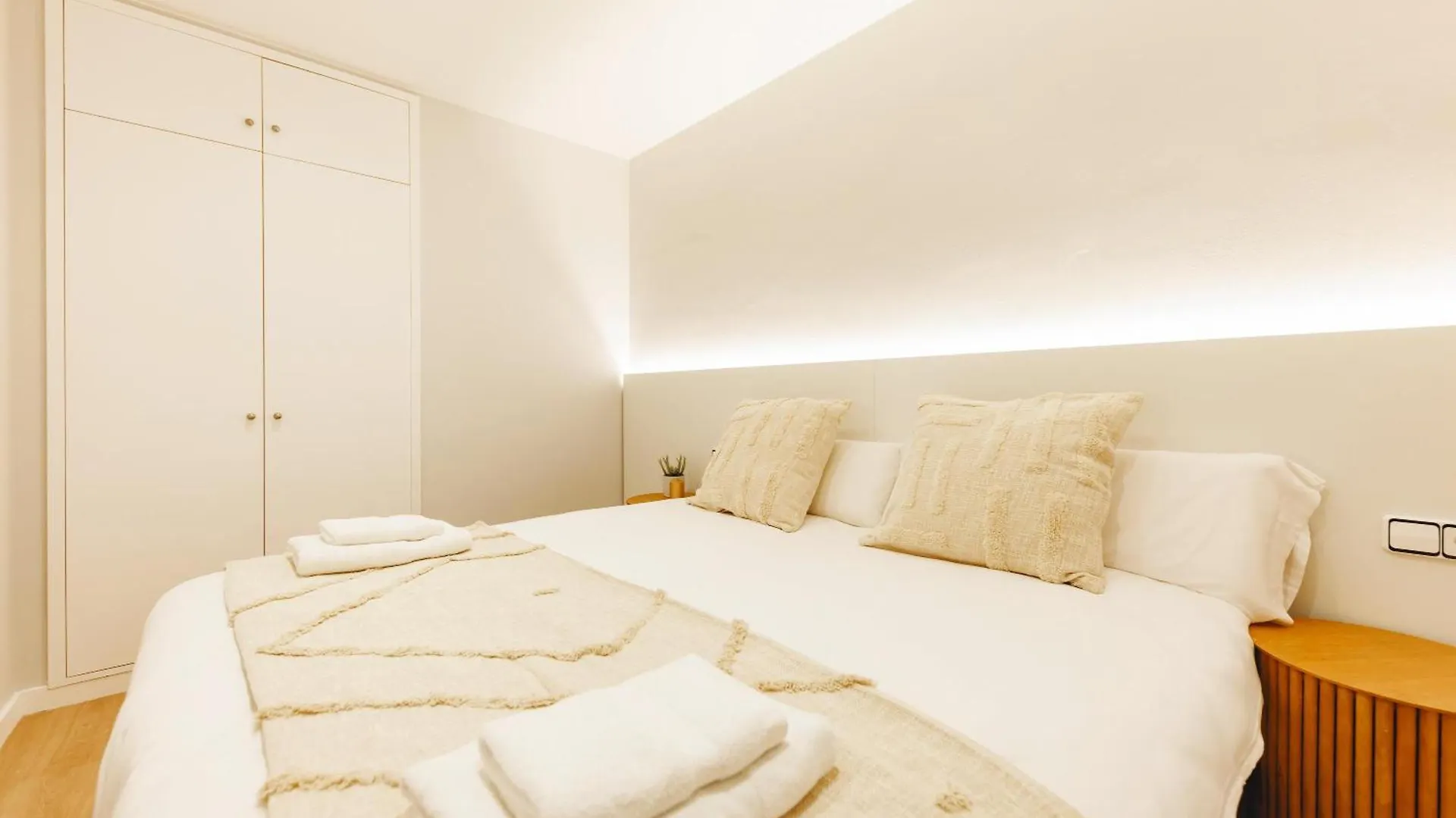 Bravissimo Apartaments Mora 4 Girona Apartman